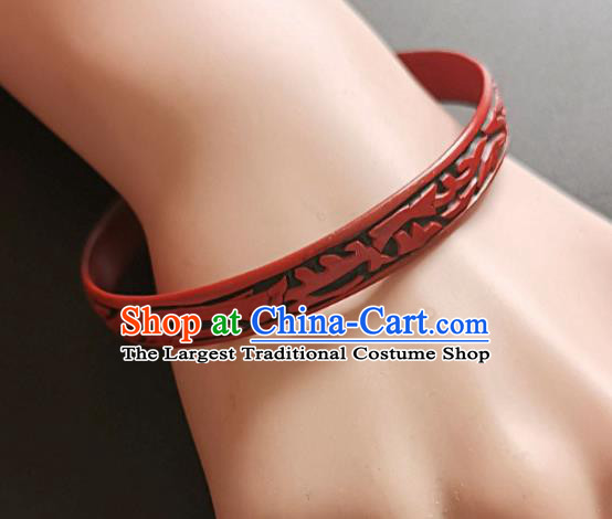 Chinese Traditional Handmade Carving Fish Dragon Craft Black Lacquerware Bracelet Accessories