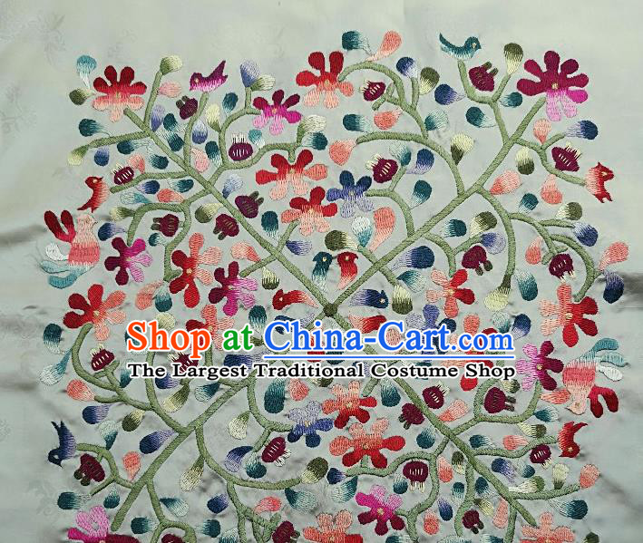 Traditional Chinese Embroidered Flowers Fabric Patches Handmade Embroidery Craft Accessories Embroidering White Silk Cushion Applique