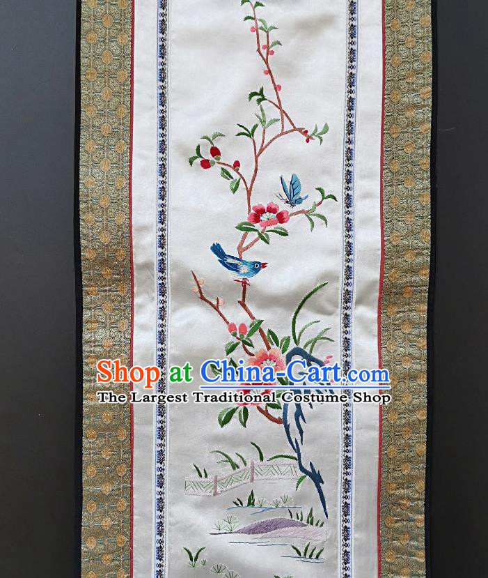 Chinese National Embroidered Flowers Birds Paintings Traditional Handmade Embroidery Decorative White Silk Picture Craft