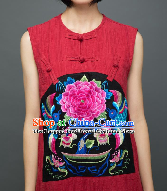 Traditional Chinese Embroidered Peony Birds Red Qipao Dress National Costume Tang Suit Sleeveless Cheongsam Garment for Women