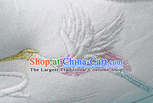 Chinese Qing Dynasty Princess White Embroidered Shoes Court Women Shoes Ancient Palace Lady Shoes Imperial Consort Saucers Shoes