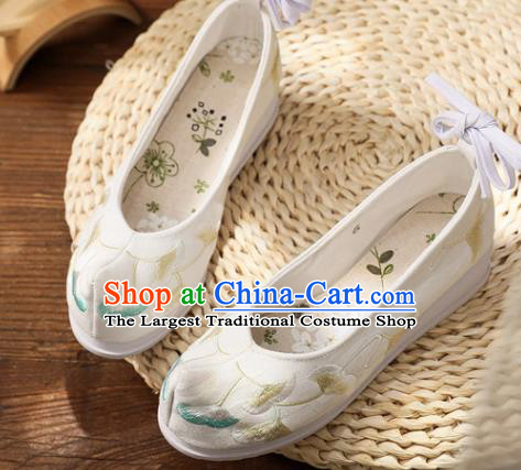 Chinese Traditional National Shoes Cloth Shoes Embroidered Ginkgo Leaf Shoes Hanfu Shoes Women Shoes Handmade Wedges Heel Shoes