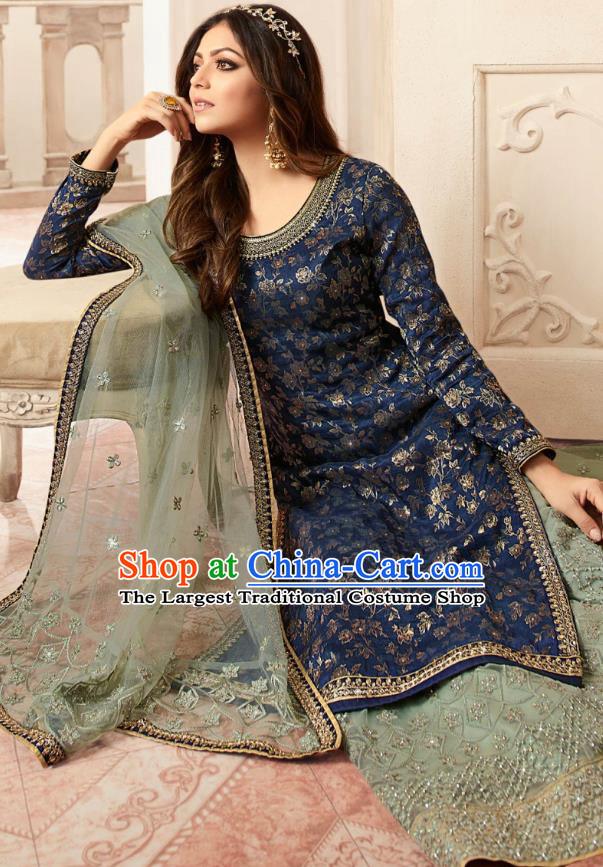 Asian India National Punjab Costumes Asia Indian Traditional Embroidered Navy Long Blouse Sari and Green Loose Pants for Women
