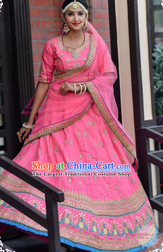 Asian India Wedding Lehenga Costumes Asia Indian Traditional Festival Bride Embroidered Peach Pink Silk Blouse and Skirt and Sari Complete Set