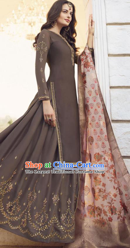 Asian India Court Punjab Costumes Asia Indian Traditional National Dance Embroidered Brown Satin Blouse and Skirt and Shawl Full Set