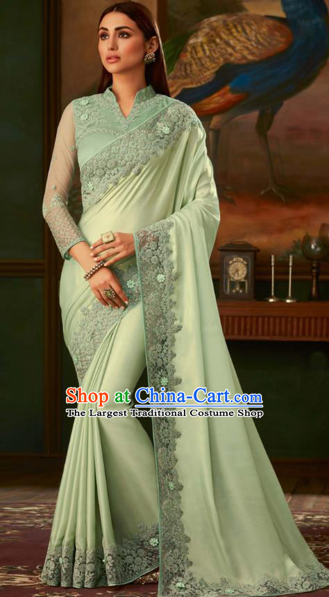 Asian India Bollywood Embroidered Light Green Crepe Saree Asia Indian National Festival Dance Costumes Traditional Court Woman Blouse and Sari Dress Full Set