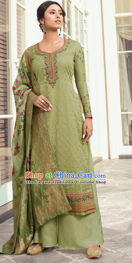 Asian India Traditional Costumes Asia Indian National Festival Punjab Suits Green Silk Long Blouse Shawl and Loose Pants Complete Set