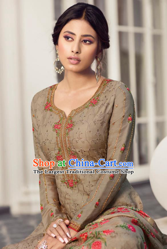 Asian India Traditional Costumes Asia Indian National Festival Punjab Suits Brown Silk Long Blouse Shawl and Loose Pants Complete Set