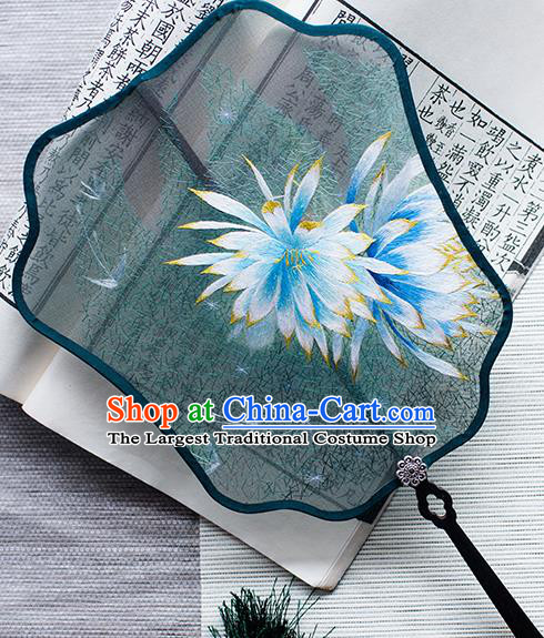 China Handmade Suzhou Embroidered Epiphyllum Palace Fan Traditional Silk Fan Double Side Hanfu Fan