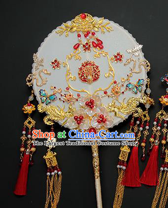 China Classical Wedding Golden Phoenix Tassel Circular Fan Handmade Palace Fan Traditional Shell Flowers Silk Fan