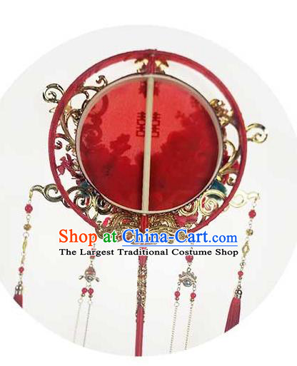 China Traditional Red Velvet Chrysanthemum Fan Handmade Palace Fan Classical Wedding Tassel Circular Fan