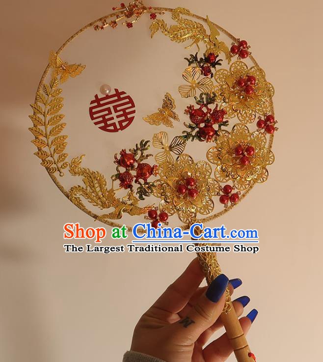 China Classical Dance White Silk Fan Handmade Bride Palace Fan Traditional Wedding Golden Peony Circular Fan