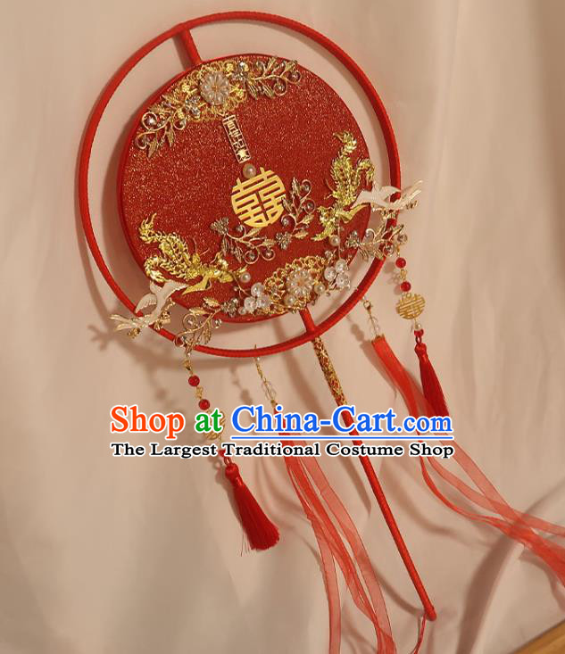 China Traditional Wedding Pearls Plum Fan Handmade Bride Red Silk Palace Fan Classical Dance Circular Fan