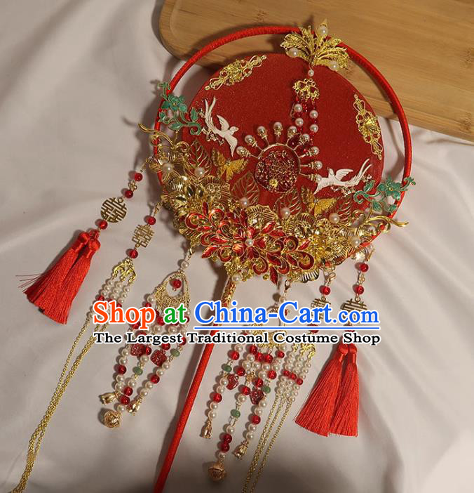 China Handmade Bride Enamel Red Flower Palace Fan Traditional Wedding Silk Fan Classical Dance Tassel Circular Fan