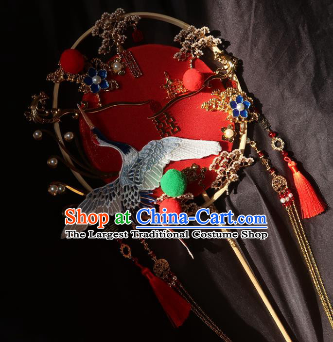 China Ancient Princess Embroidered Crane Circular Fan Traditional Wedding Palace Fan Handmade Hanfu Red Silk Fan