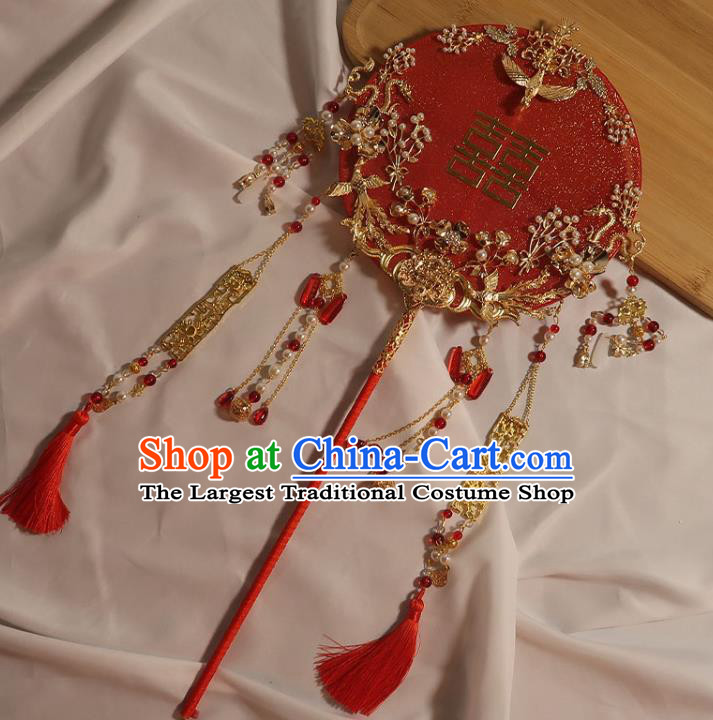 China Handmade Bride Palace Fan Classical Dance Circular Fan Traditional Wedding Red Silk Fan