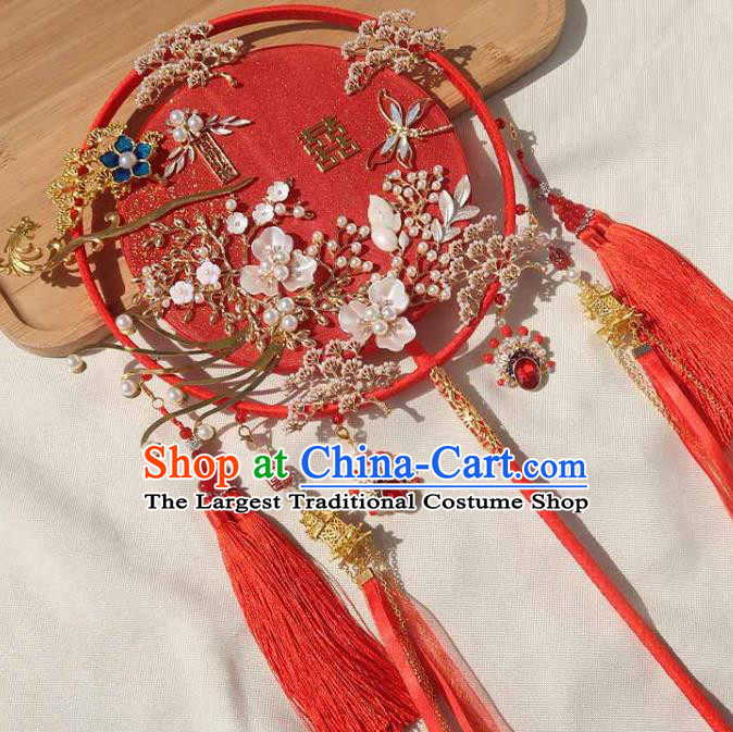 China Handmade Hanfu Red Ribbon Tassel Fan Bride Palace Fan Traditional Wedding Silk Circular Fan
