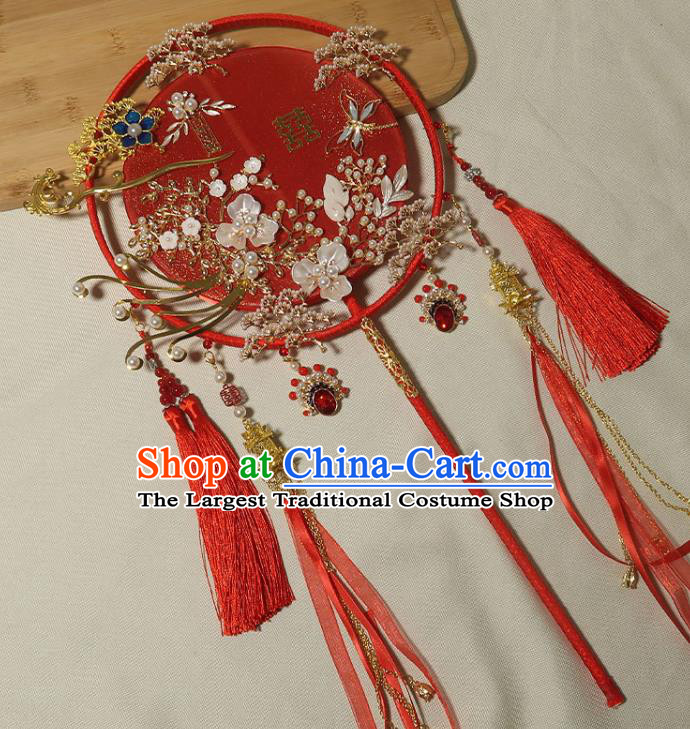 China Handmade Hanfu Red Ribbon Tassel Fan Bride Palace Fan Traditional Wedding Silk Circular Fan