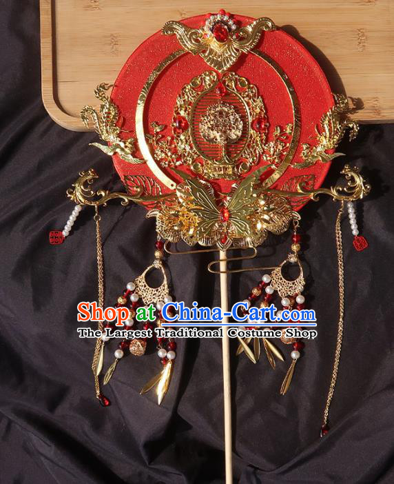 China Traditional Wedding Red Silk Circular Fan Handmade Hanfu Fan Bride Golden Butterfly Palace Fan