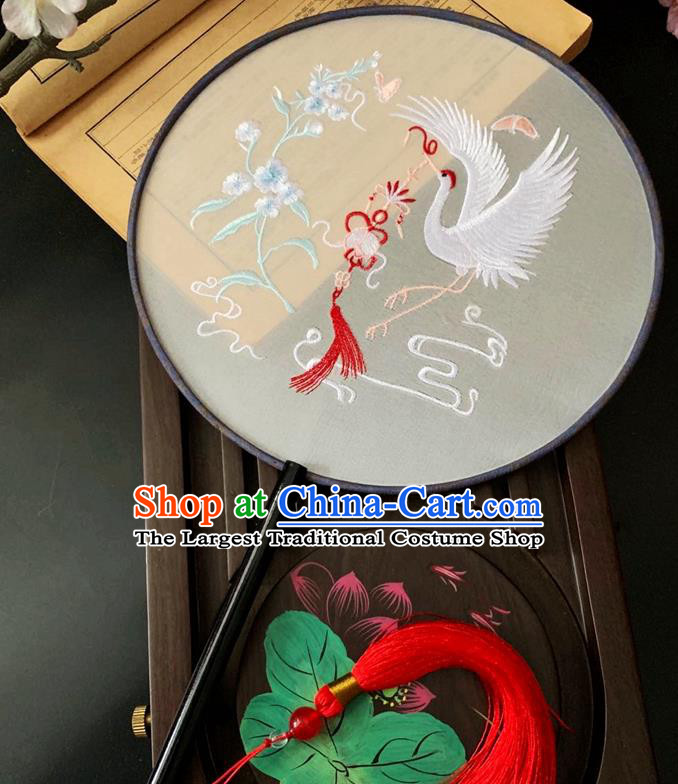 China Traditional Embroidered White Crane Palace Fan Handmade Silk Fan Classical Dance Circular Fan