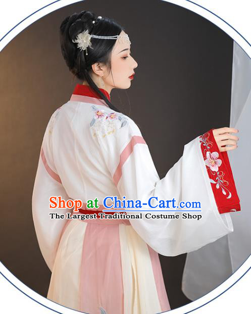 China Traditional Jin Dynasty Palace Lady Historical Clothing Ancient Young Beauty Hanfu Dress Costume