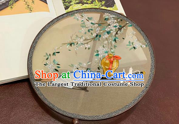 China Traditional Embroidery Silk Circular Fan Handmade Embroidered Palace Fan Classical Wedding Hanfu Fan