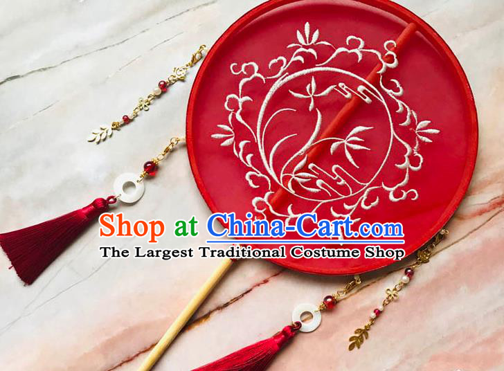 China Traditional Bride Embroidered Orchids Circular Fan Wedding Red Silk Fan Handmade Palace Fan