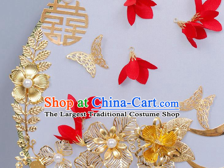 China Handmade Golden Flowers Palace Fan Traditional Bride Circular Fan Wedding Silk Fan
