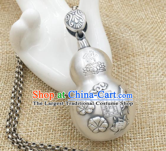 Handmade China Cheongsam Carving Lotus Pendant Accessories Classical Silver Gourd Necklace Jewelry