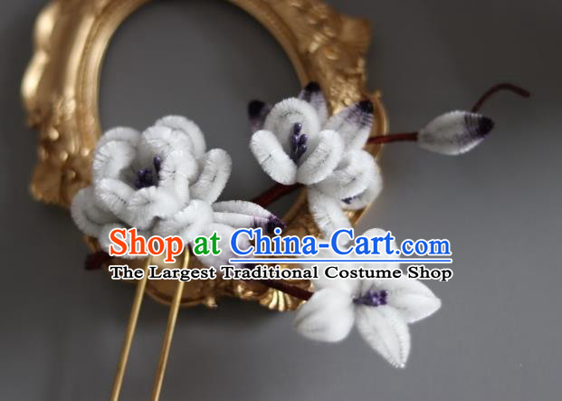 Handmade China Ancient Grey Velvet Plum Blossom Hairpin Traditional Hanfu Flowers Hair Accessories