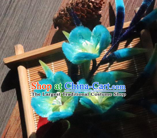China Traditional Ancient Palace Lady Bamboo Hair Stick Classical Hanfu Blue Velvet Plum Hairpin