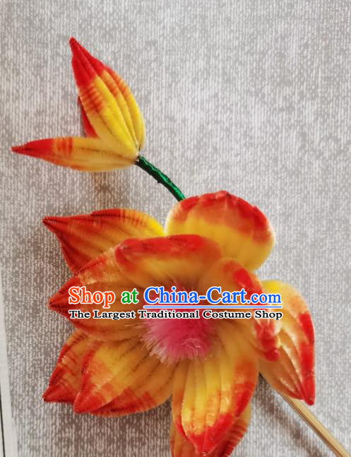 China Classical Velvet Hair Stick Handmade Hair Accessories Traditional Cheongsam Orange Lotus Hairpin