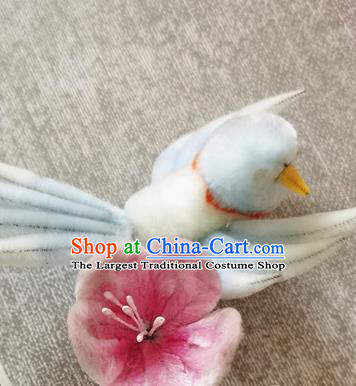 China Traditional Cheongsam Pink Velvet Plum Hairpin Handmade Hair Accessories Classical Pigeon Hair Stick