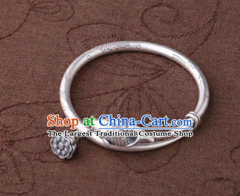 Handmade Chinese National Silver Jewelry Traditional Carving Fish Lotus Bracelet