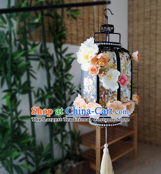 Handmade Chinese Spring Festival Lantern Traditional Silk Flowers Portable Lamp