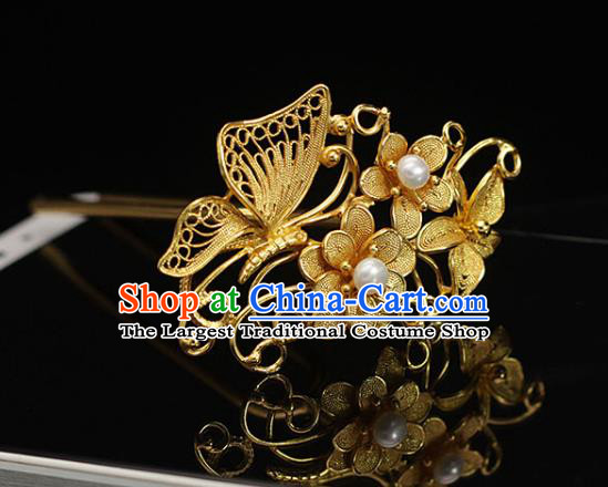 China Traditional Ming Dynasty Palace Lady Hair Stick Ancient Empress Golden Butterfly Hairpin