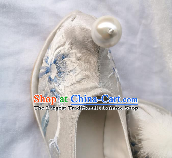 Handmade Chinese Embroidered Epiphyllum Shoes Traditional Ming Dynasty Princess Shoes Bow Shoes