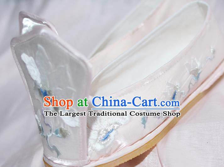 Handmade Chinese Traditional Hanfu Shoes Embroidered Mangnolia Shoes Princess Shoes Light Pink Satin Shoes