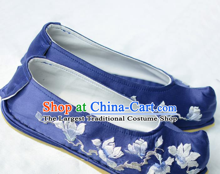 Handmade Chinese Royalblue Satin Shoes Traditional Hanfu Shoes Embroidered Mangnolia Shoes