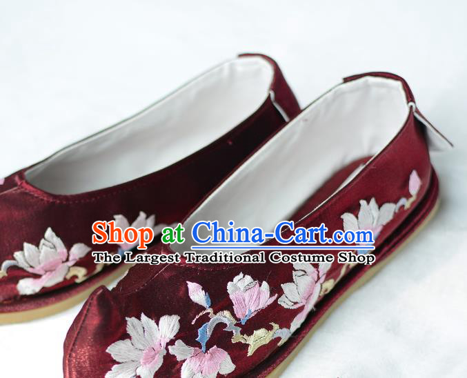 Handmade Chinese Traditional Wedding Hanfu Shoes Embroidered Mangnolia Shoes Ancient Wine Red Satin Shoes