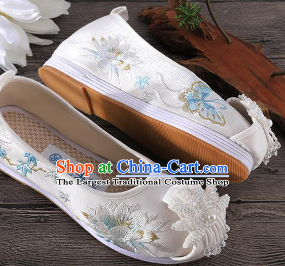 Chinese Embroidered Epiphyllum Shoes Traditional Hanfu White Cloth Shoes Ancient Princess Shoes