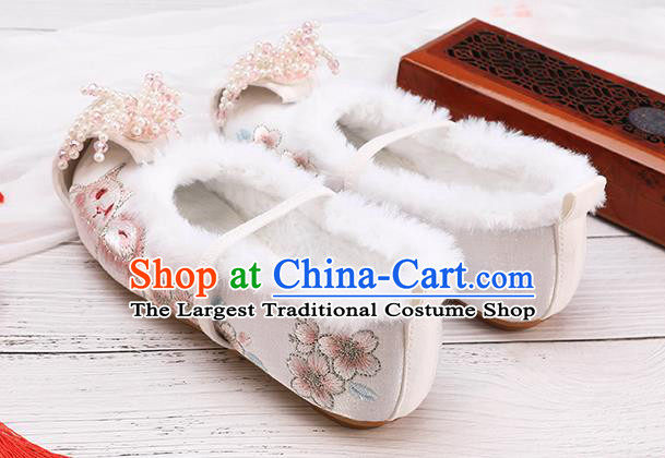 China National Winter Shoes Traditional Embroidered Shoes Classical Hanfu White Shoes for Kids