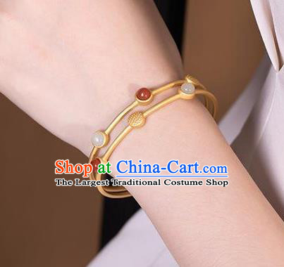 China Handmade White Chalcedony Bracelet Accessories Traditional Golden Bangle Jewelry