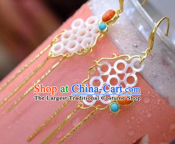 China Traditional Shell Ear Jewelry Accessories Classical Cheongsam Golden Tassel Earrings
