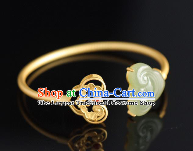 China Handmade Golden Bracelet Accessories Traditional National Jade Cloud Bangle Jewelry