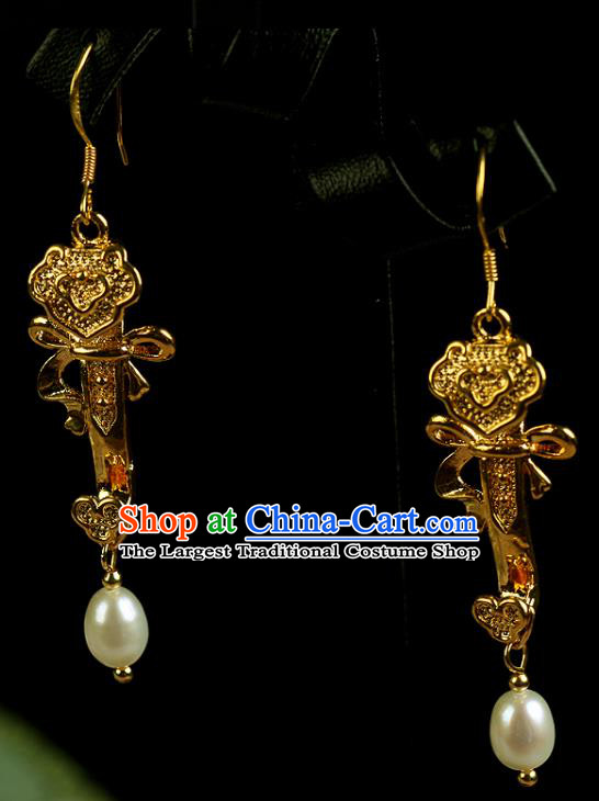 China Traditional Ming Dynasty Empress Pearl Ear Jewelry Accessories Handmade Ancient Court Golden Earrings