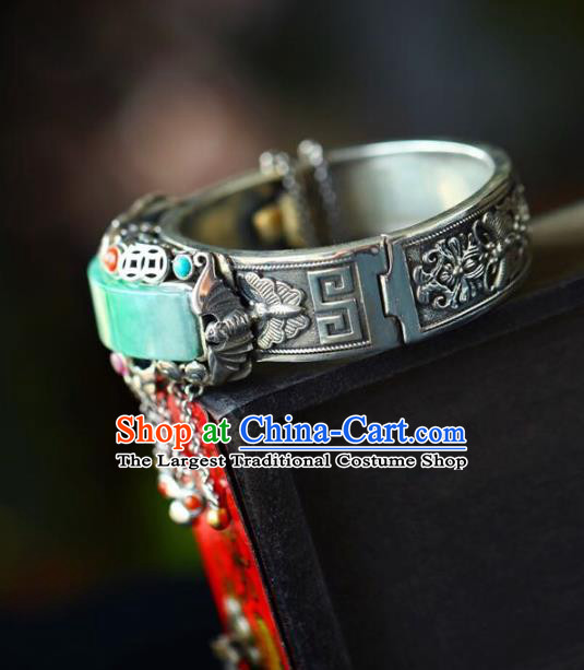 China National Silver Carving Bangle Traditional Court Jewelry Accessories Handmade Gourd Tassel Jadeite Bracelet