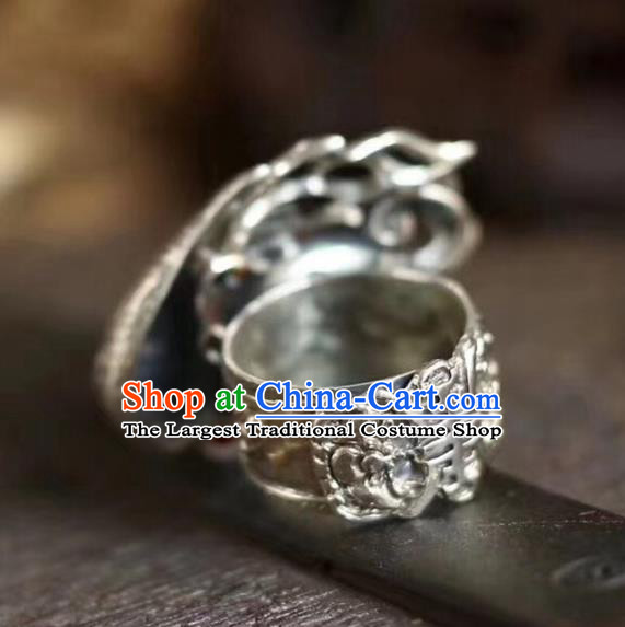 Chinese National Beeswax Ring Jewelry Traditional Handmade Silver Fish Circlet Accessories