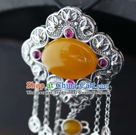 China Traditional Necklace Classical Cheongsam Silver Tassel Necklet Canary Stone Jewelry Accessories