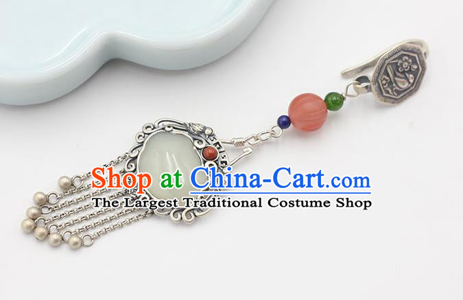 Chinese Handmade National Tassel Breastpin Pendant Cheongsam Silver Jewelry Accessories Classical Jade Lock Brooch